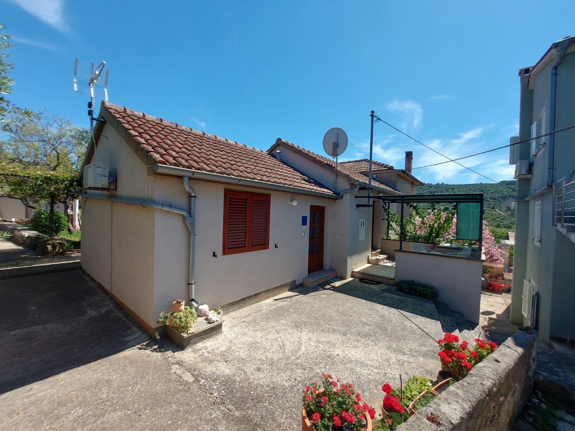Apartmani Bugenvilija Brbinj Exterior photo